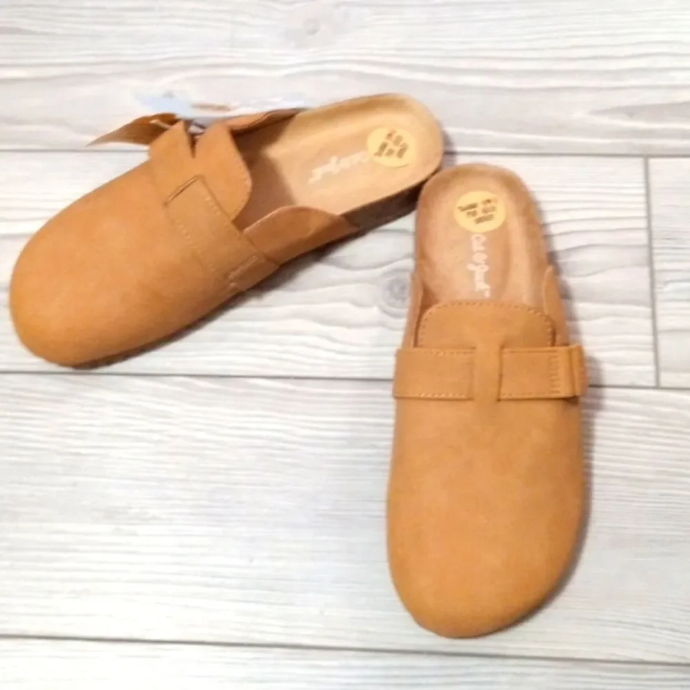 (17-4139) Girls' Cat & Jack Shoes Perry Slip-On Clogs Sz 1